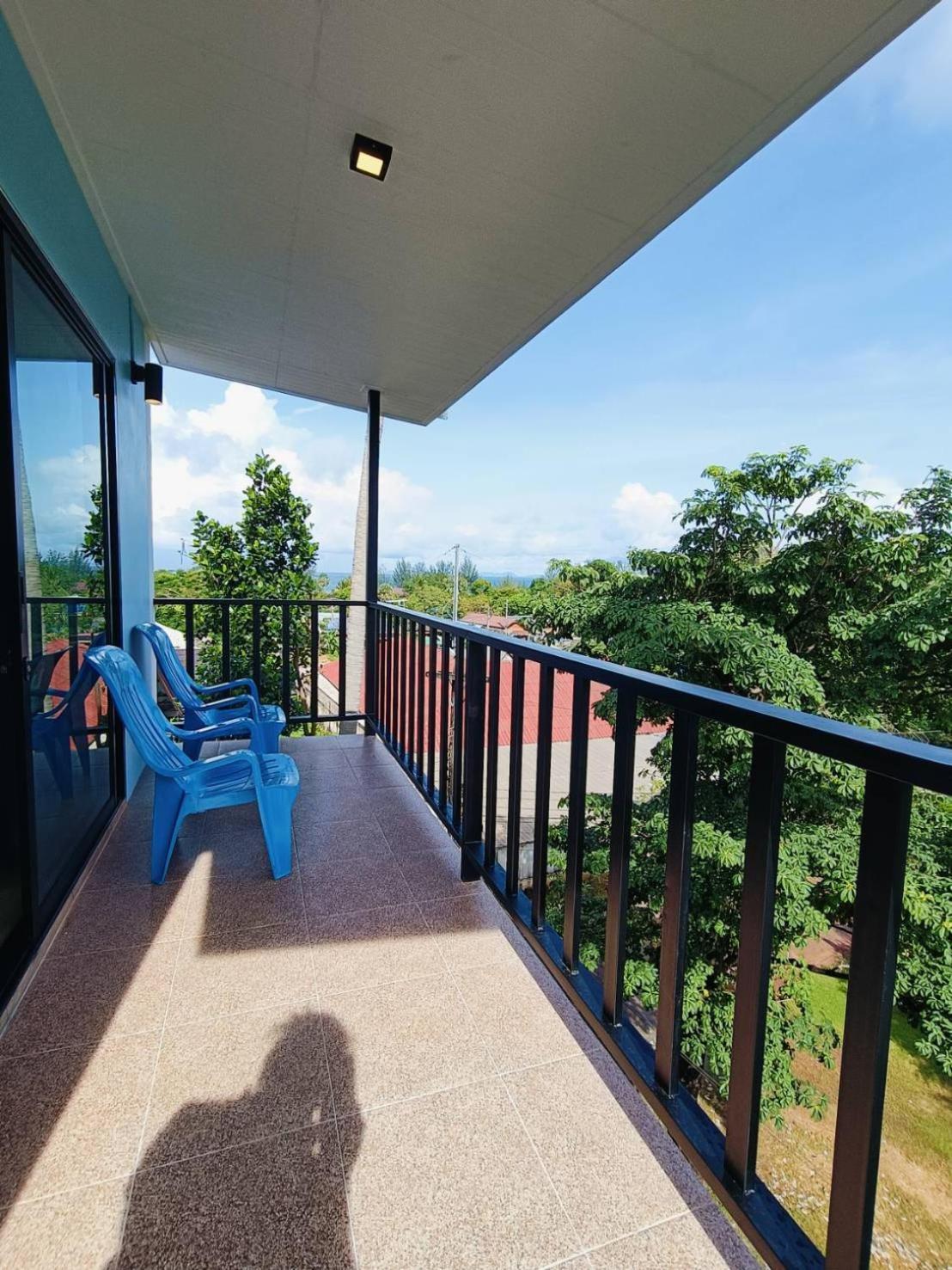 Baan Phuwamin Hotel Ko Lanta Exterior foto