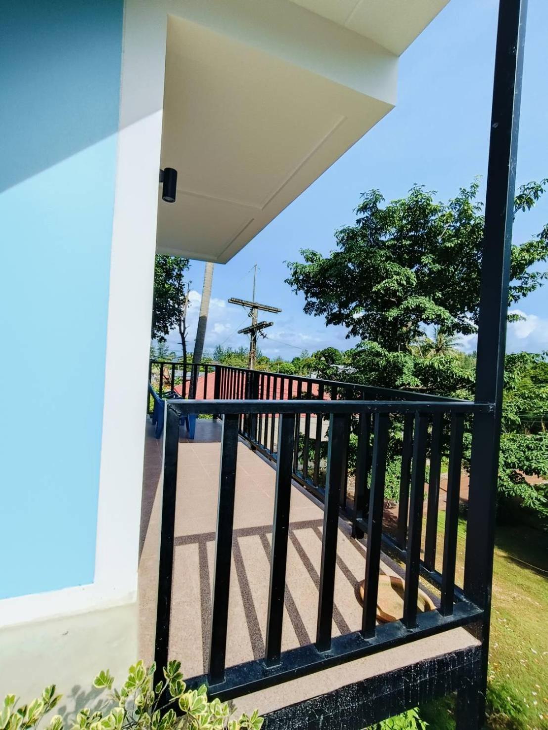 Baan Phuwamin Hotel Ko Lanta Exterior foto