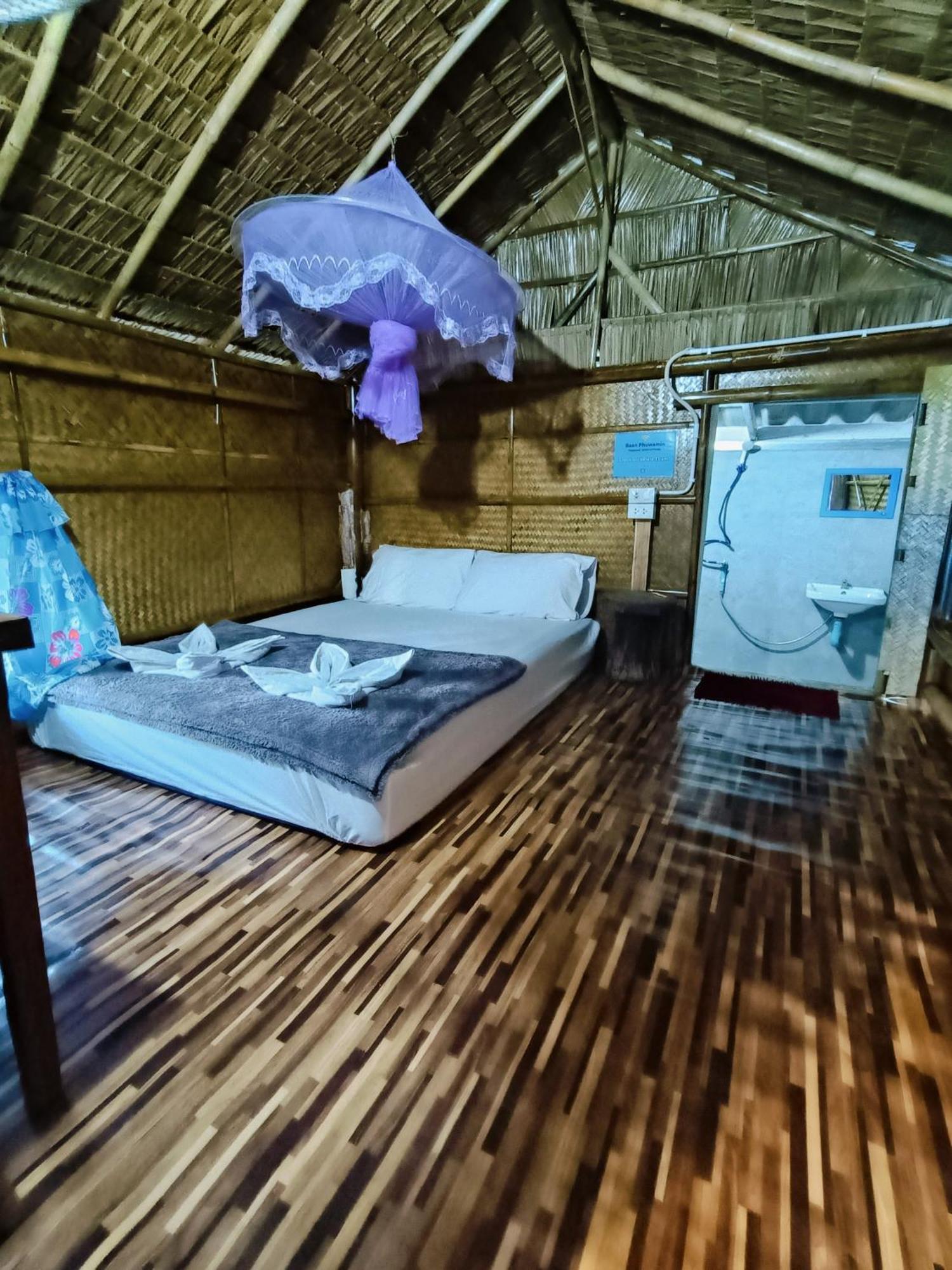 Baan Phuwamin Hotel Ko Lanta Cameră foto