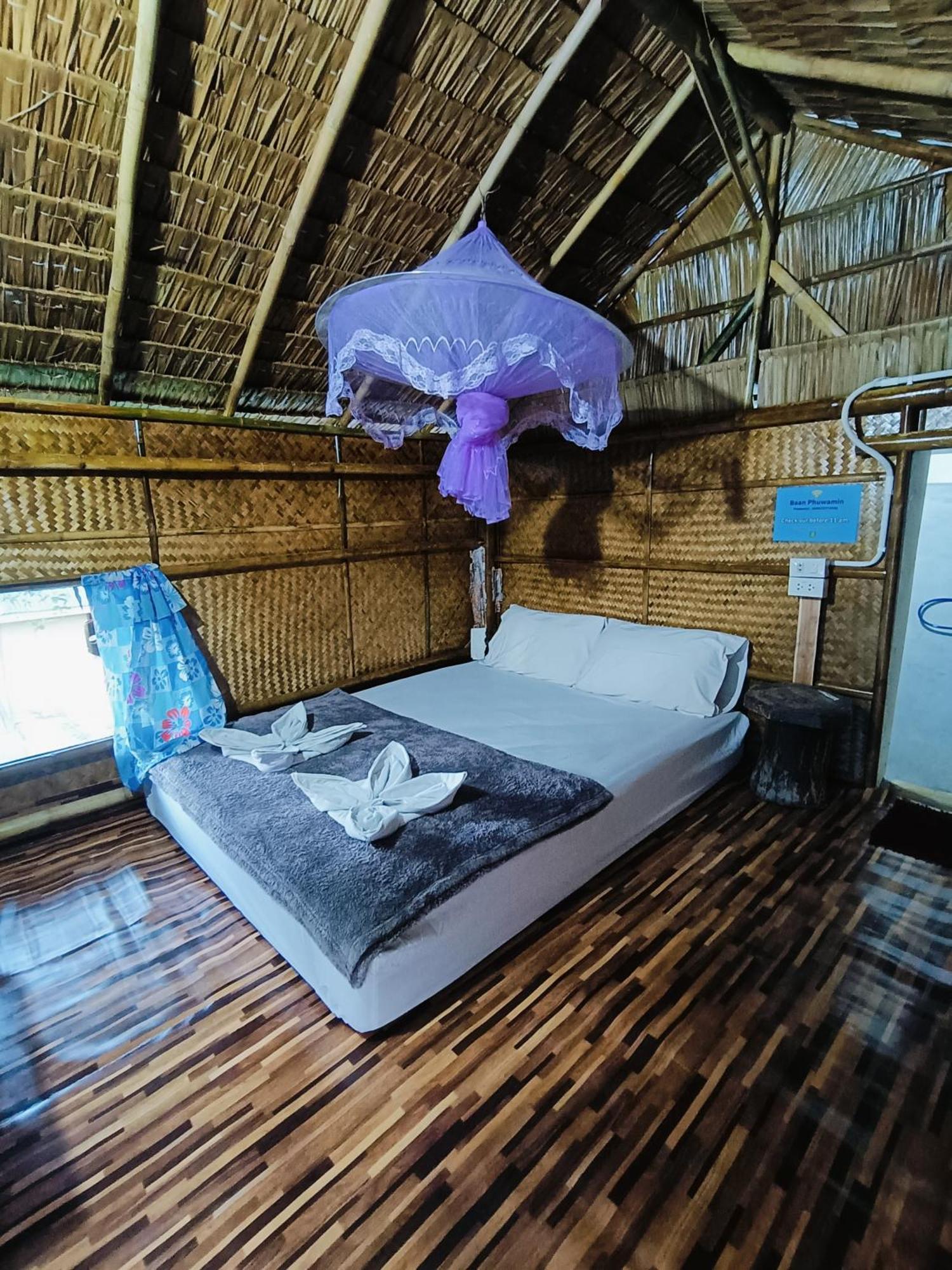 Baan Phuwamin Hotel Ko Lanta Cameră foto