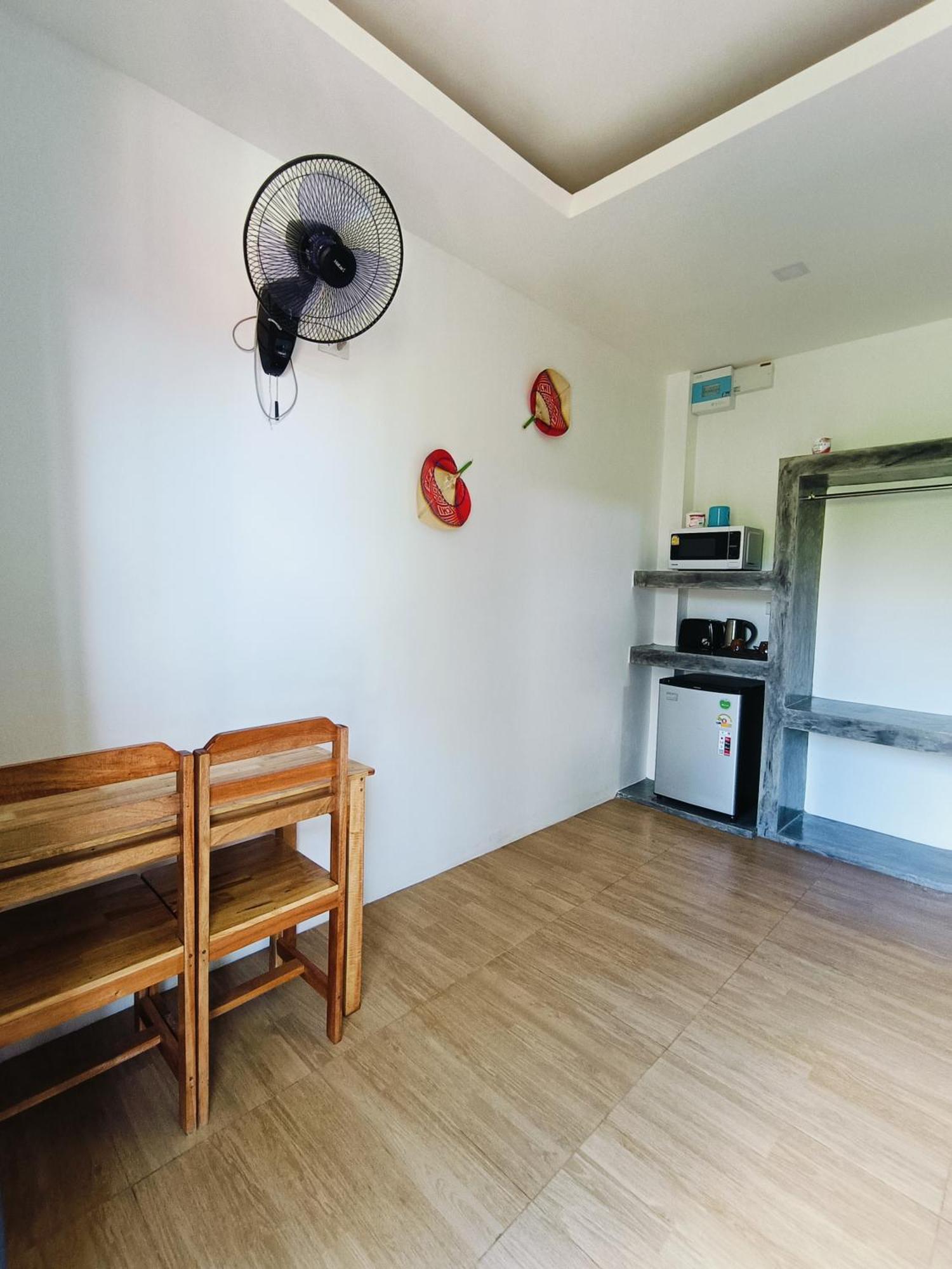 Baan Phuwamin Hotel Ko Lanta Cameră foto