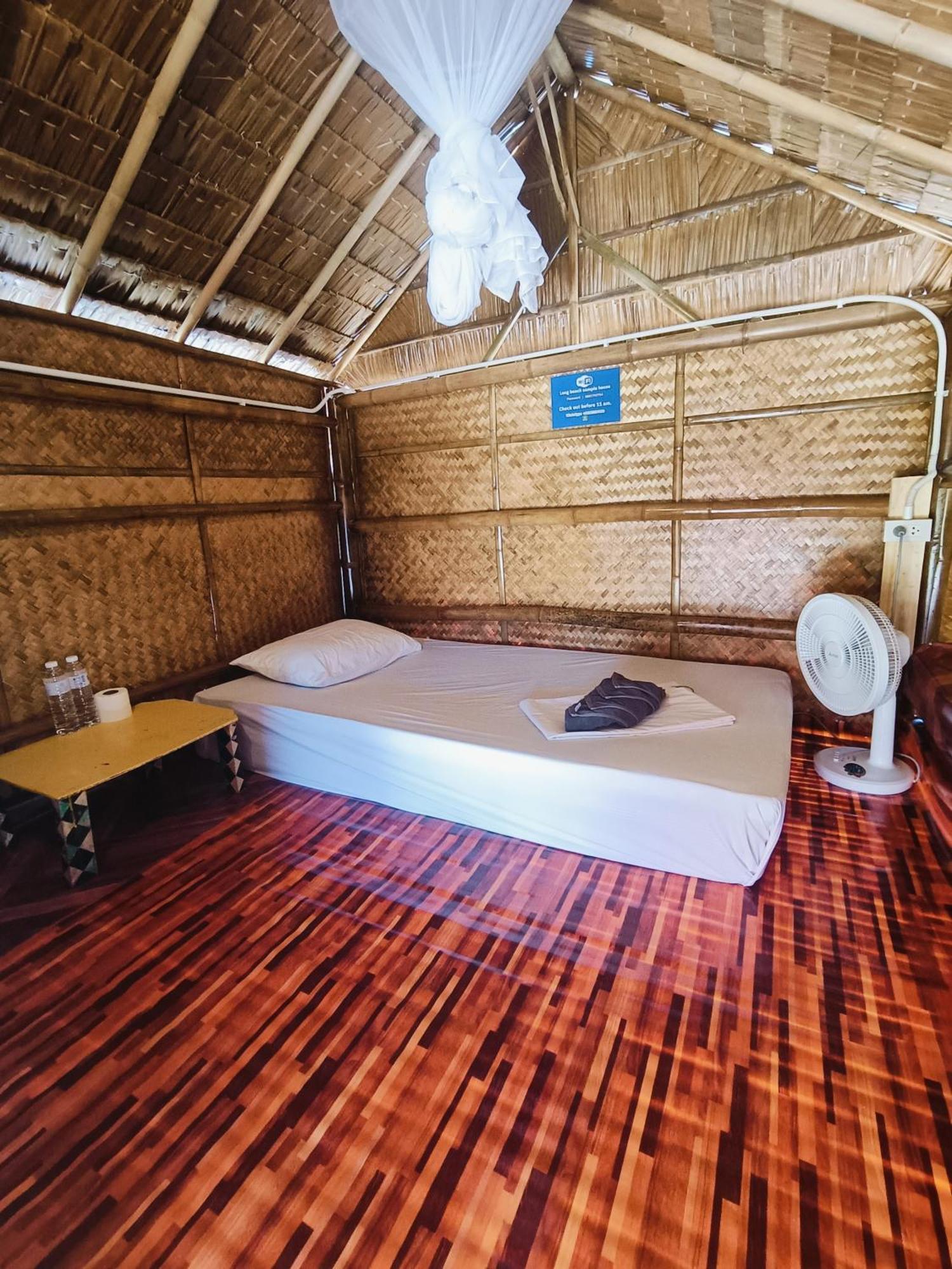 Baan Phuwamin Hotel Ko Lanta Cameră foto